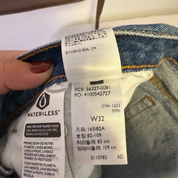 Levi's Blue Jean Shorts Distressed Cut-Off - Picture 6 of 7